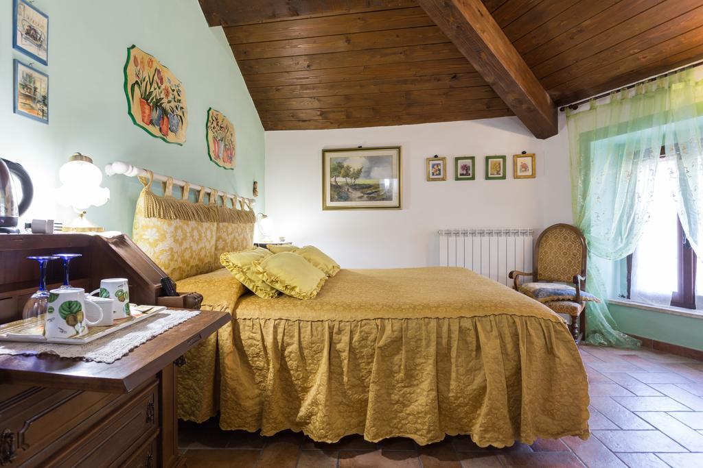 Bed And Breakfast A Casa Delle Fate Асизи Екстериор снимка