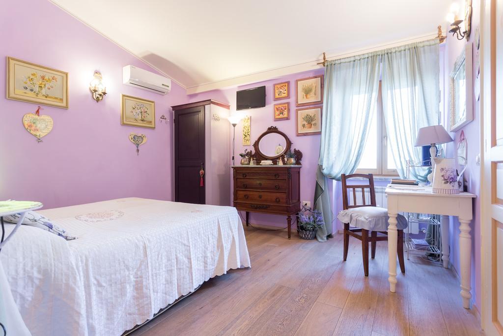Bed And Breakfast A Casa Delle Fate Асизи Екстериор снимка