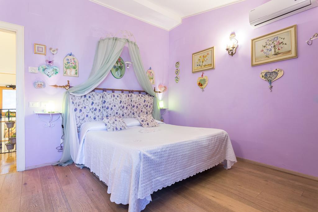 Bed And Breakfast A Casa Delle Fate Асизи Екстериор снимка