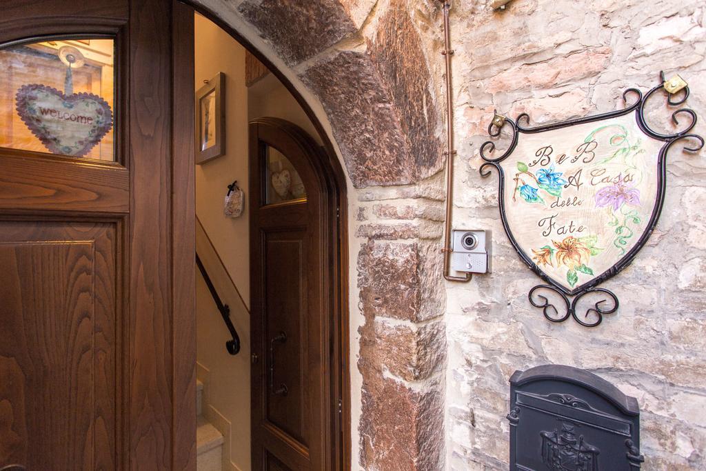 Bed And Breakfast A Casa Delle Fate Асизи Екстериор снимка
